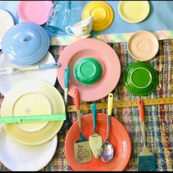 🎲 Vintage Scrabble Board Game Turnable Feature ROCKS 🎸 - Picture 9 of 16